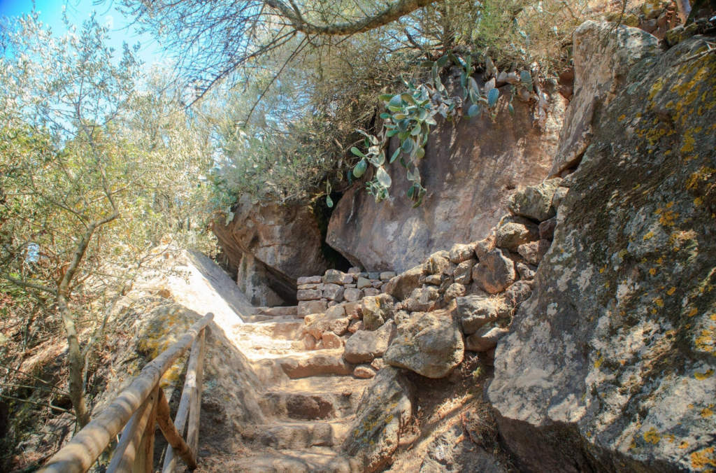 Grotta di Benikulà