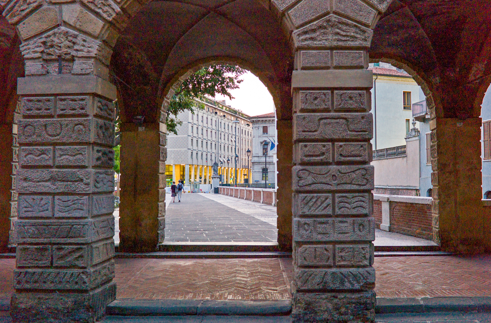 Loggia delle Pescherie, Mantova