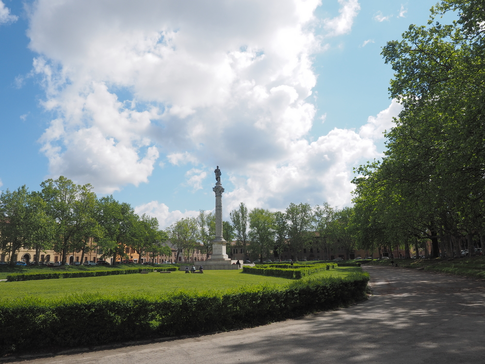 Piazza Ariostea, Ferrara