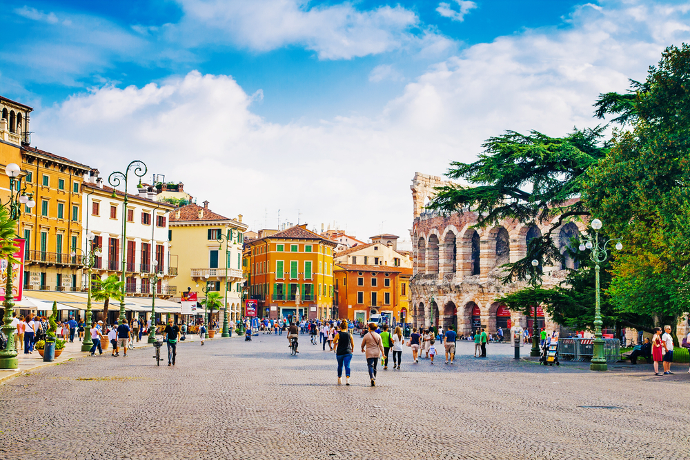 Piazza Bra, Verona