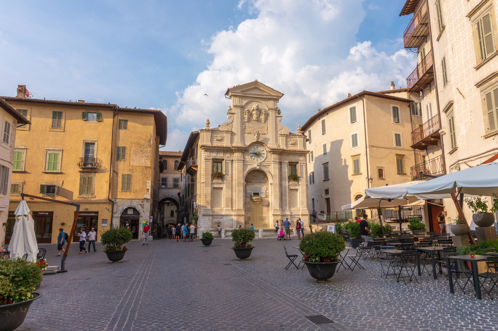 Piazza del Mercato, Spoleto