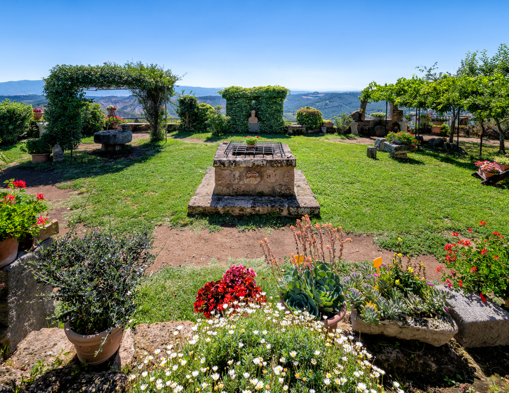 Giardino del Poeta, Civita di Bagnoregio